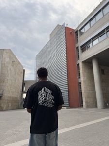 Lupen κοντομάνικο oversized μαύρο Φωτογραφία 11